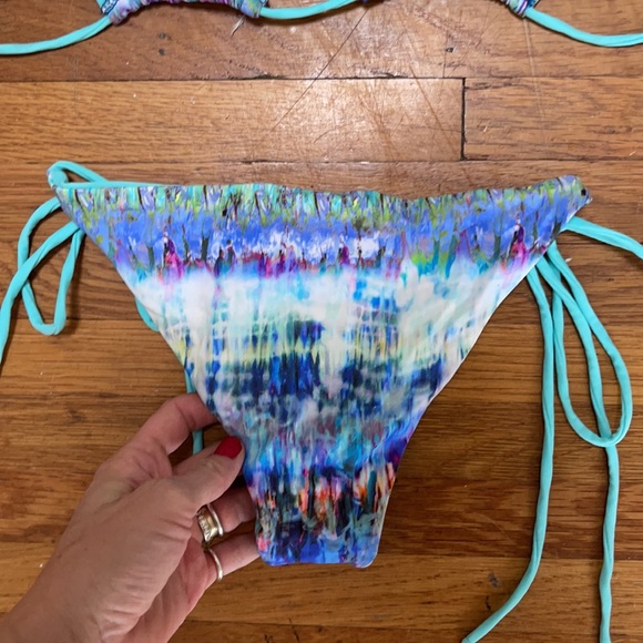 Watercolor Bikini - Picture 6 of 6